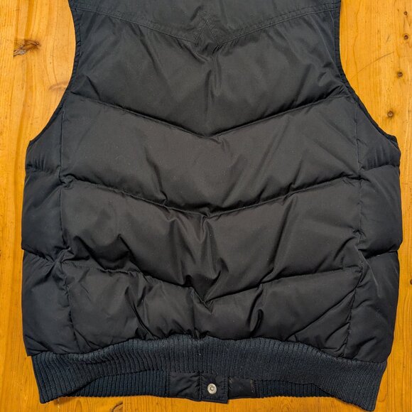 Vintage GAP Down Puffer Vest - Picture 2 of 3